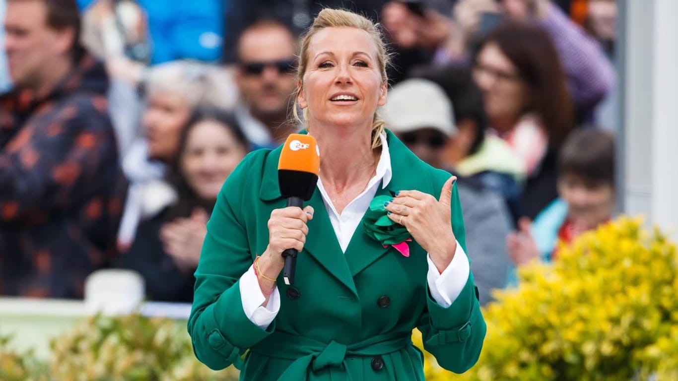 Andrea Kiewel: Sie moderiert den "ZDF-Fernsehgarten" seit 19 Jahren.