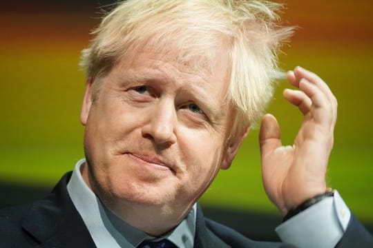 Großbritanniens Premierminister Boris Johnson reist zu EU-Kommissionschef Juncker.