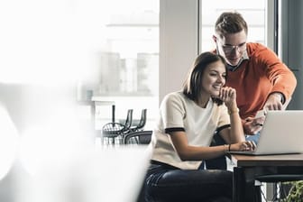 Die Studiengänge werden spezieller, das macht für viele Berufseinsteiger die Stellensuche komplexer.