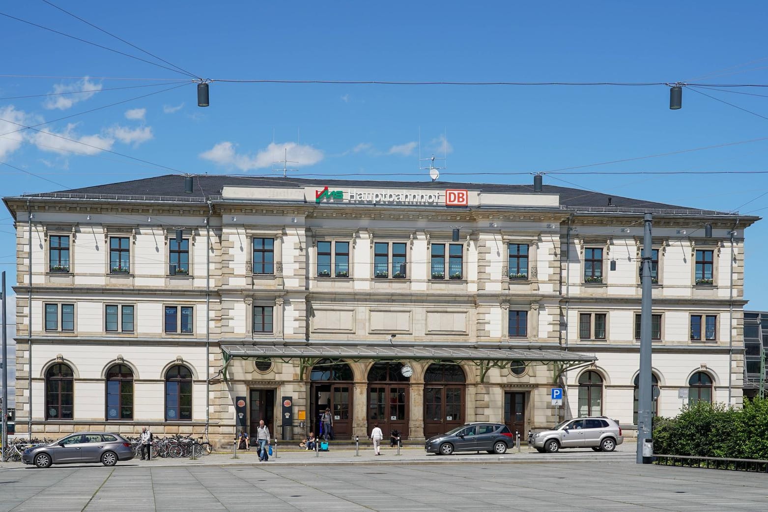 Der Hauptbahnhof in Chemnitz: Der festgenommene Mann hatte bereits Hausverbot für das Gebäude. (Archivbild)