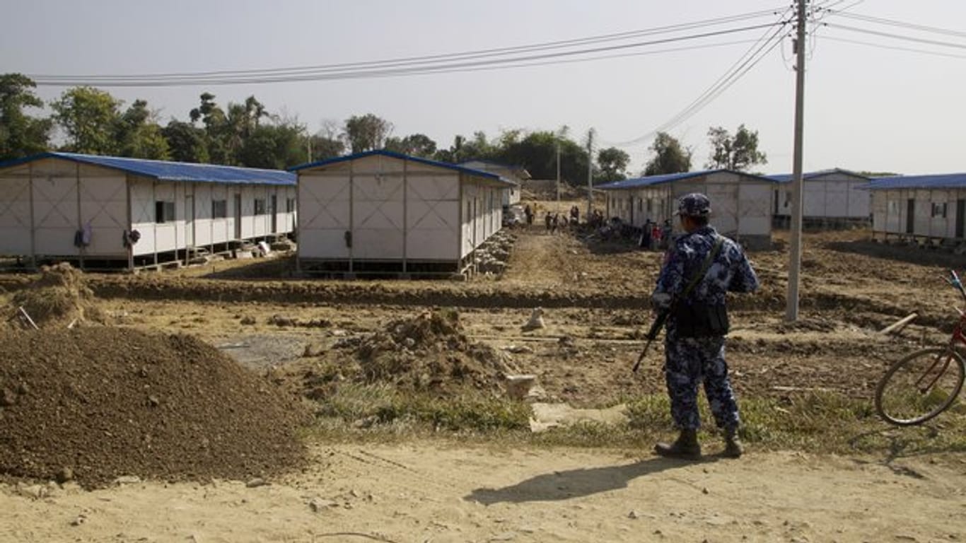 Rückführungszentrum für Rohingya-Flüchtlinge, die aus Bangladesh kommen, in Maungdaw (Myanmar).