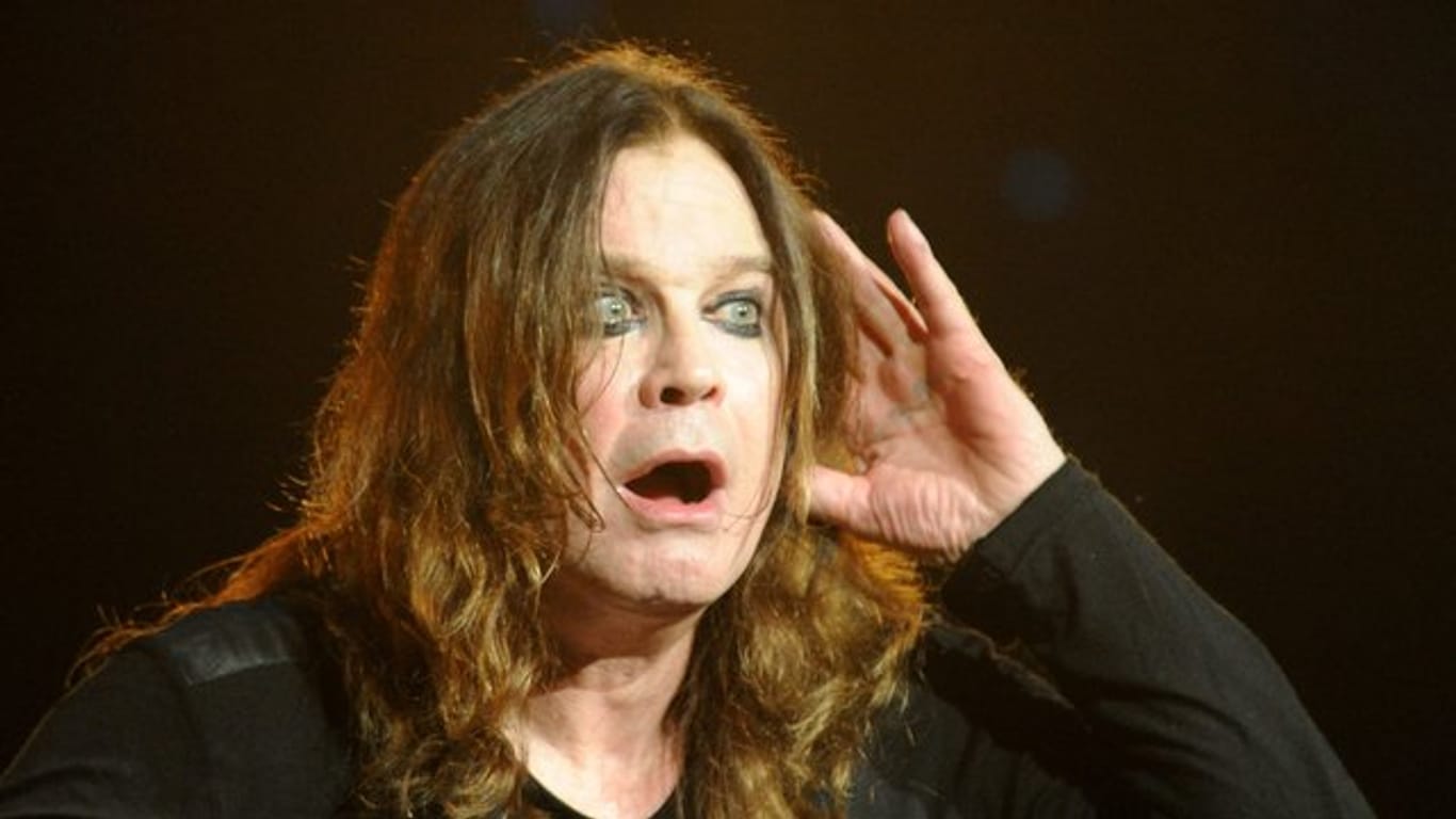 Der britische Sänger Ozzy Osbourne arbeitet wieder.