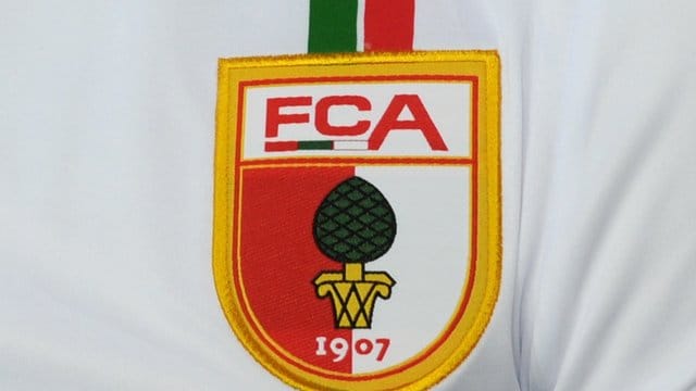 Schreibt im achten Jahr nacheinander schwarze Zahlen: Der Bundesligist FC Augsburg. Schreibt im achten Jahr nacheinander schwarze Zahlen: Der Bundesligist FC Augsburg.
