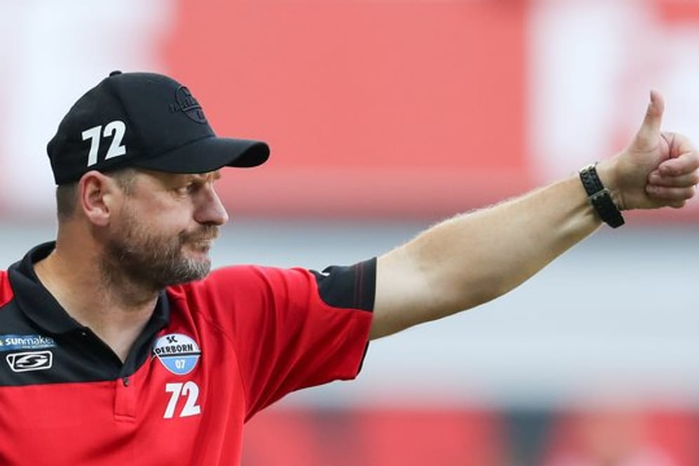 Paderborns Trainer Steffen Baumgart hofft auf ein gutes Spiel gegen den FC Bayern.