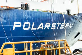 Das Forschungsschiff "Polarstern" Anfang Juli in Bremerhaven.