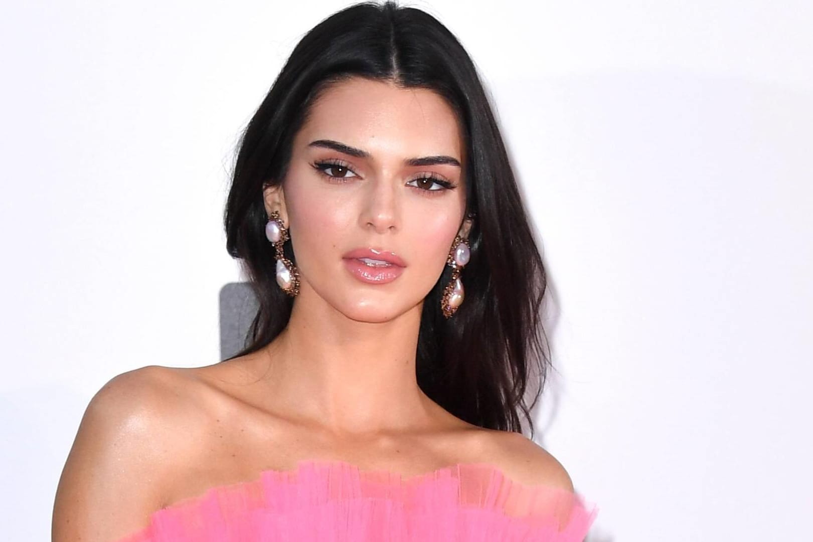 Kendall Jenner: Das Model ist eigentlich für seine dunkelbraune Mähne bekannt.