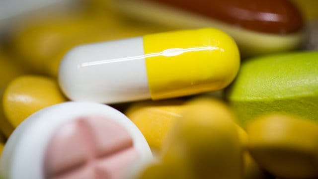 In der Europäischen Union werden einige Medikamente mit dem Wirkstoff Ranitidin zurückgerufen. In der Europäischen Union werden einige Medikamente mit dem Wirkstoff Ranitidin zurückgerufen.
