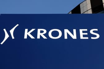 Firmenlogo der Krones AG: Krones will die Kosten senken, um trotz schwächeren Umsatzwachstums wettbewerbsfähig zu bleiben