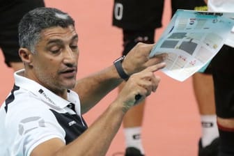 Will mit den deutschen Volleyballern den nächsten Sieg bei der EM holen: Trainer Andrea Giani.