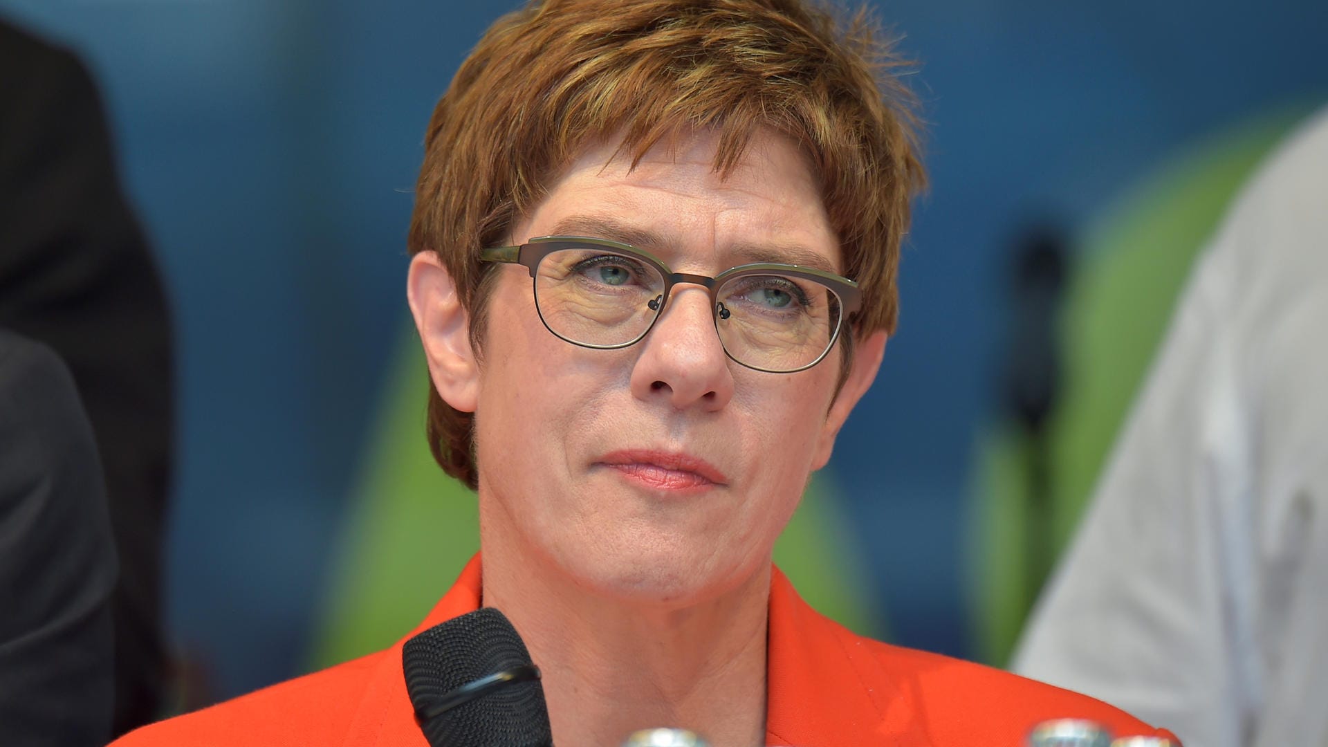 Annegret Kramp-Karrenbauer: Deutschlands neue Verteidungsministerin hat sich zum Beschaffungswesen bei der Bundeswehr geäußert.