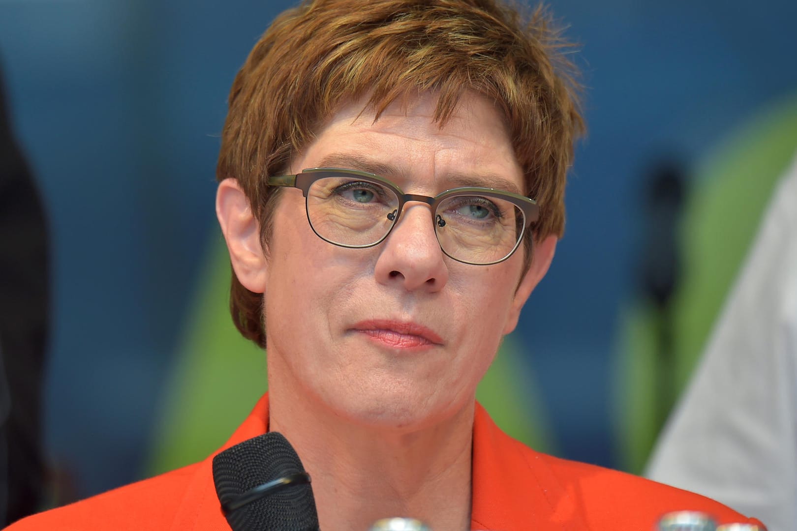 Annegret Kramp-Karrenbauer: Deutschlands neue Verteidungsministerin hat sich zum Beschaffungswesen bei der Bundeswehr geäußert.