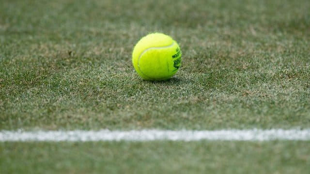 Das Damen-Tennisturnier in Berlin wird auf Rasen ausgetragen.