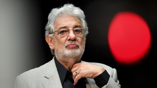 Die Vorwürfe von Frauen wegen sexueller Belästigung gegen Placido Domingo haben Folgen für den Sänger. Die Vorwürfe von Frauen wegen sexueller Belästigung gegen Placido Domingo haben Folgen für den Sänger.