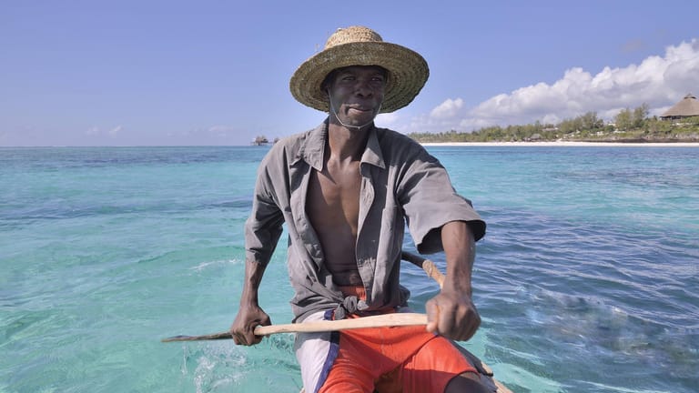 Fischer vor Sansibar, Tansania: Im Koran ist der Schutz der Umwelt als Prinzip verankert. (Archivbild)