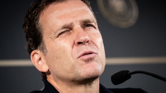 Oliver Bierhoff hat die Kritik von Uli Hoeneß zurückgewiesen.