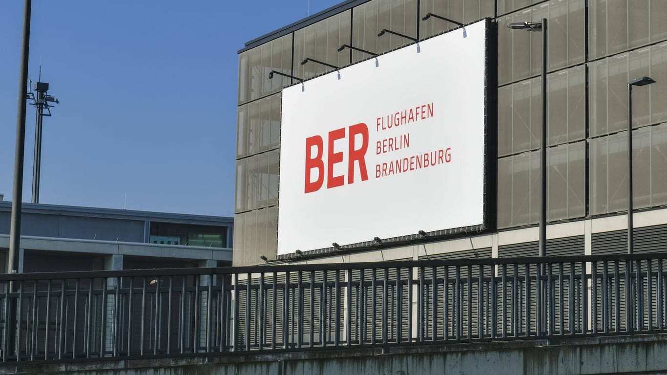 Flughafen Berlin Brandenburg: Die vorläufige Bilanz der Tüv-Prüfungen im Hauptterminal ist positiv. (Symbolbild)