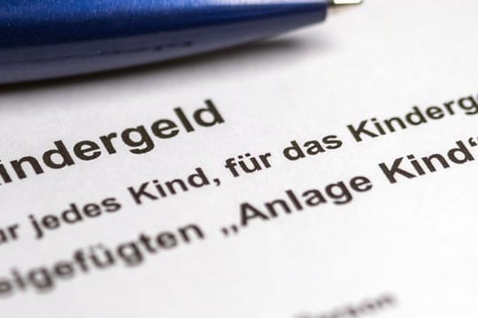 Das bisherige Kindergeld soll mit dem weniger verbreiteten Kinderzuschlag zusammengeführt werden.