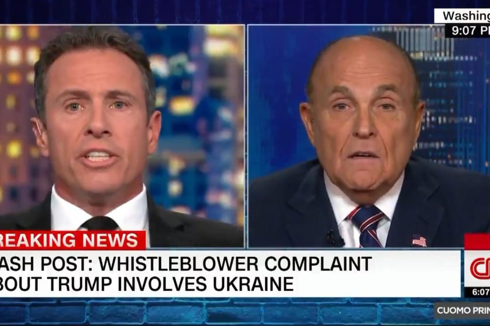 Das Interview auf CNN: Trump-Anwalt bringt selbst den erfahrenen Moderator mit seinen widersprüchlichen Aussagen kurzzeitig aus der Fassung.