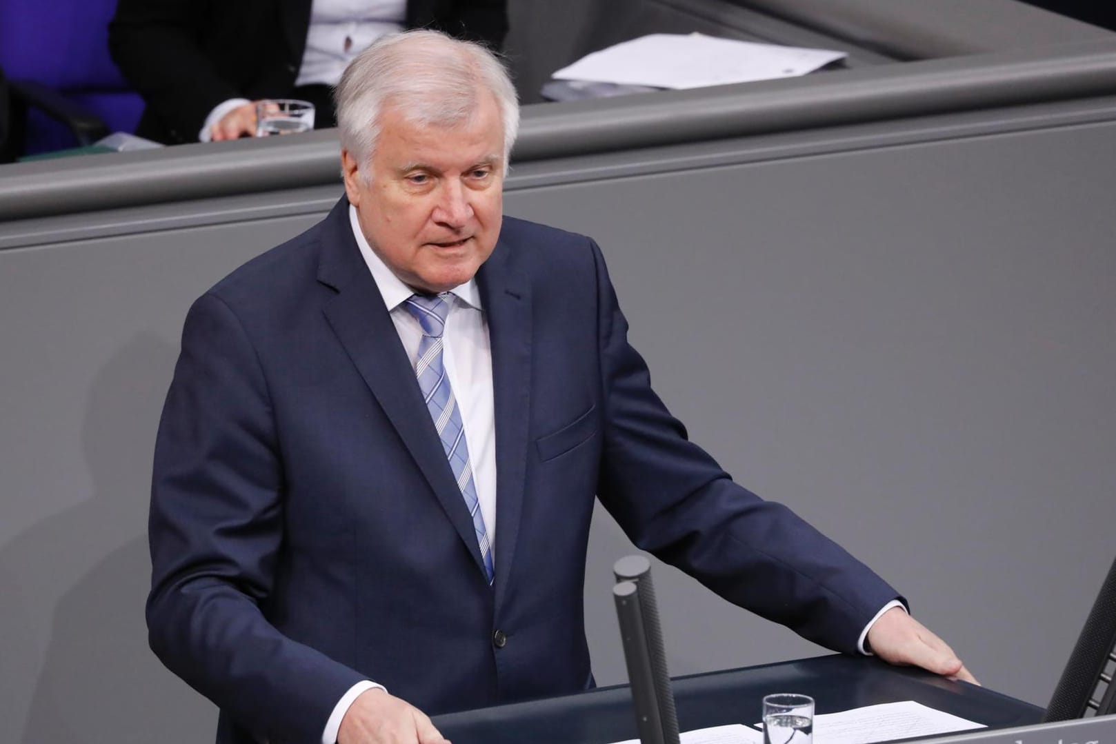 Bundesinnenminister Horst Seehofer (CSU): Er bekommt Gegenwind aus der Schwesterpartei.