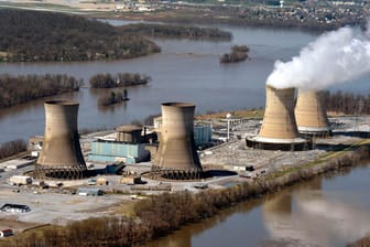 Luftaufnahme der Reaktoranlage Three Mile Island in Pennsylvania: Im Reaktorblock 2 des Atomkraftwerks hatte sich am 28. März 1979 eine teilweise Kernschmelze ereignet.