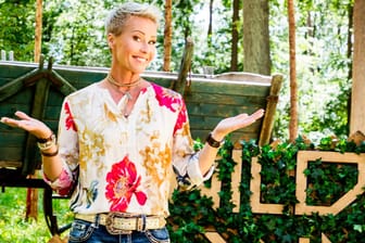 Sonja Zietlow: Sie moderiert "Wild im Wald".