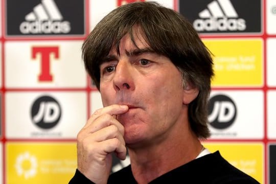 Joachim Löw will sich von der Torwart-Debatte nicht beeinflussen lassen.