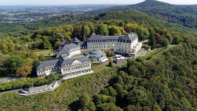 Das Hotel auf dem Petersberg