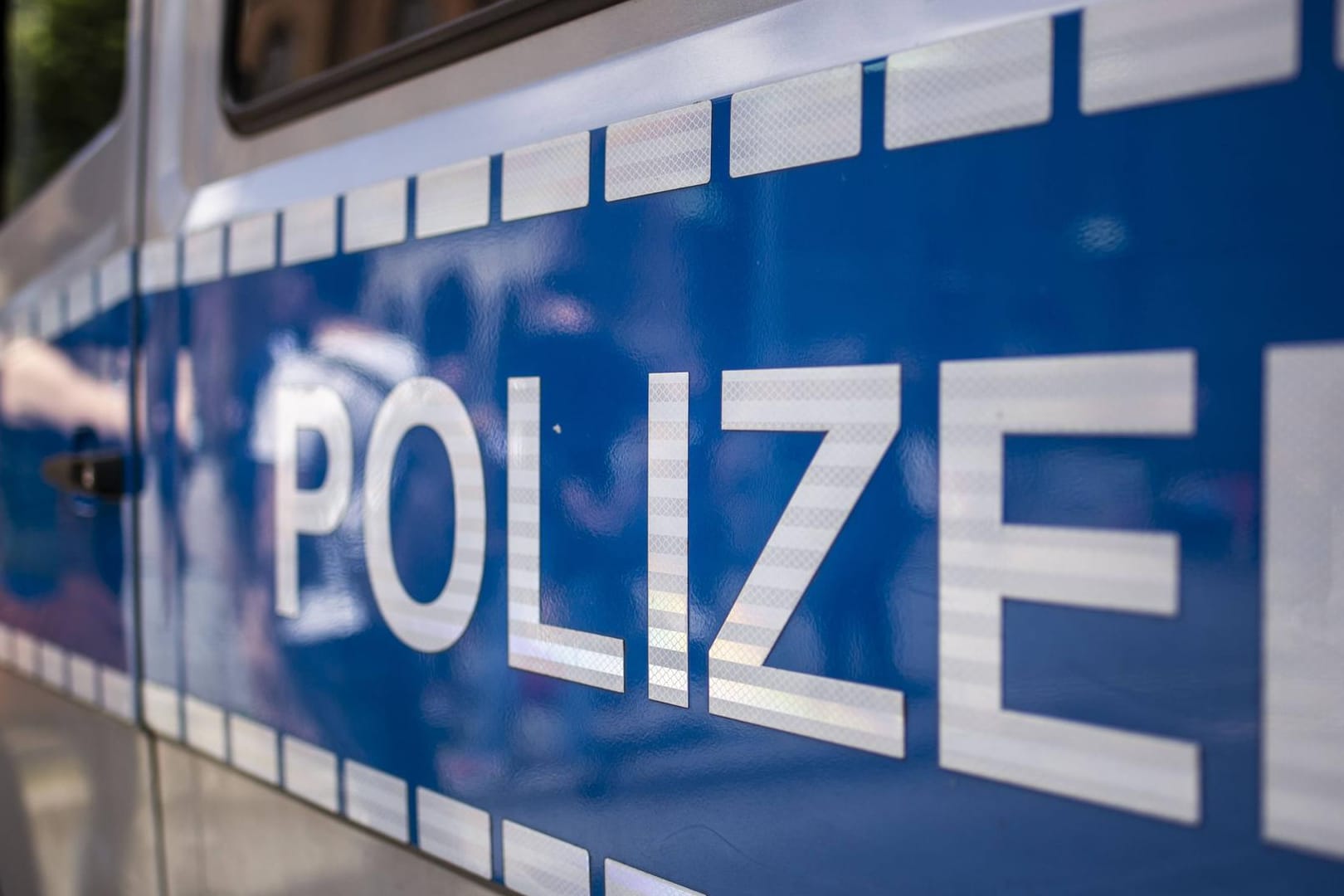 Polizei in Hamburg: Eine Frau musste vom SEK aus ihrer Wohnung geholt werden. (Symbolbild)
