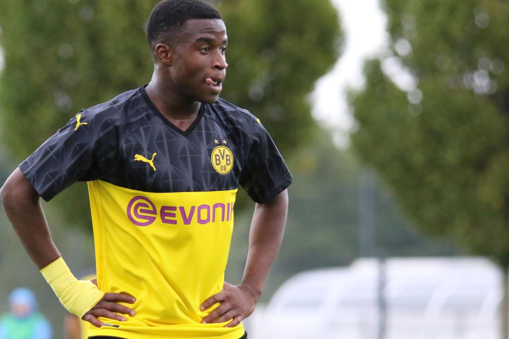 Er ist einer der Topspieler der U19-Bundesliga: Dortmunds Youssoufa Moukoko.