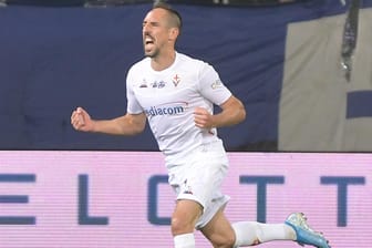 Premierentor: Franck Ribéry jubelt im Spiel gegen Atalanta Bergamo.