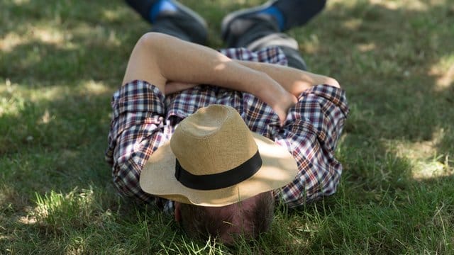 Hitze belastet den Körper und kann das Risiko für einen Herzinfakt erhöhen.