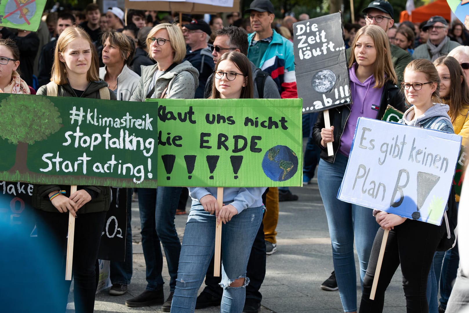 Fridays-For-Future-Demonstration in Frankfurt am Main.