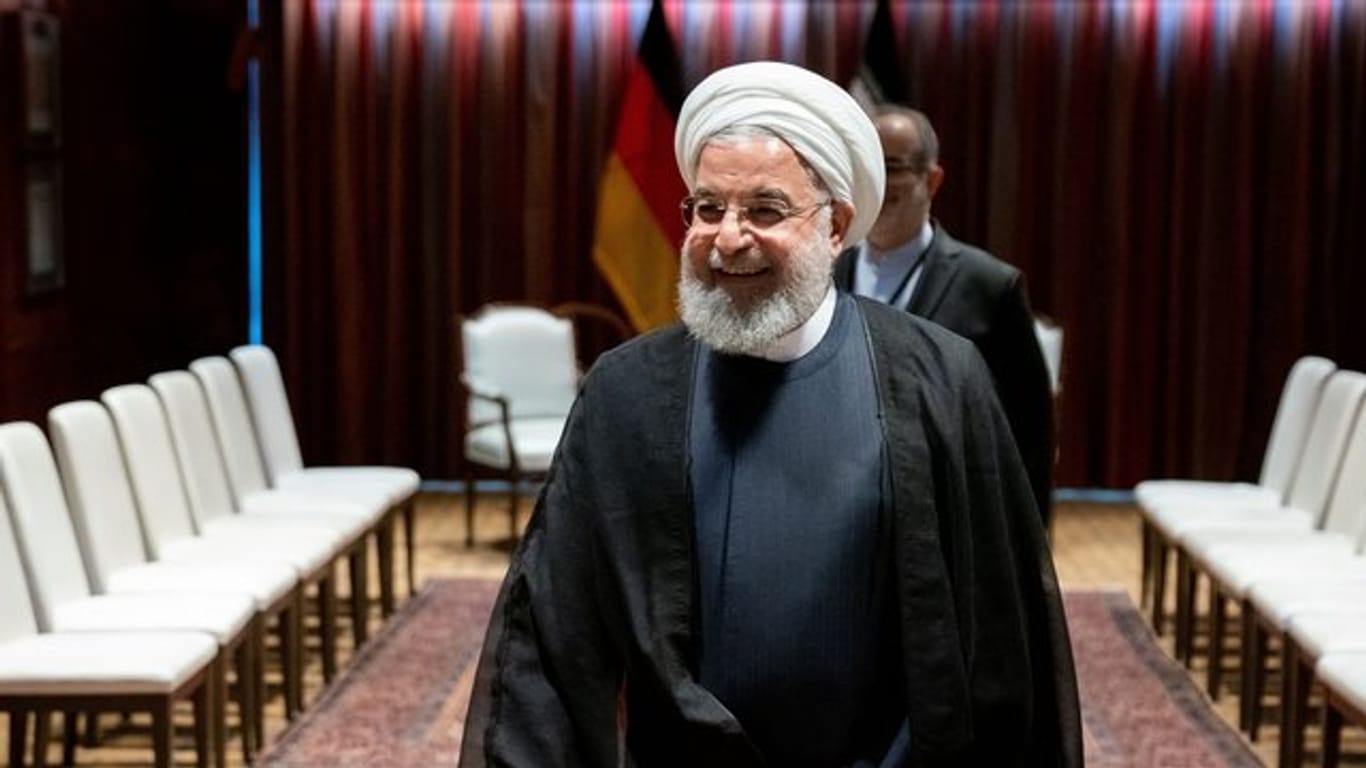 Irans Präsident Hassan Ruhani koppelt etwaige Gespräche mit Trump an Bedingungen.
