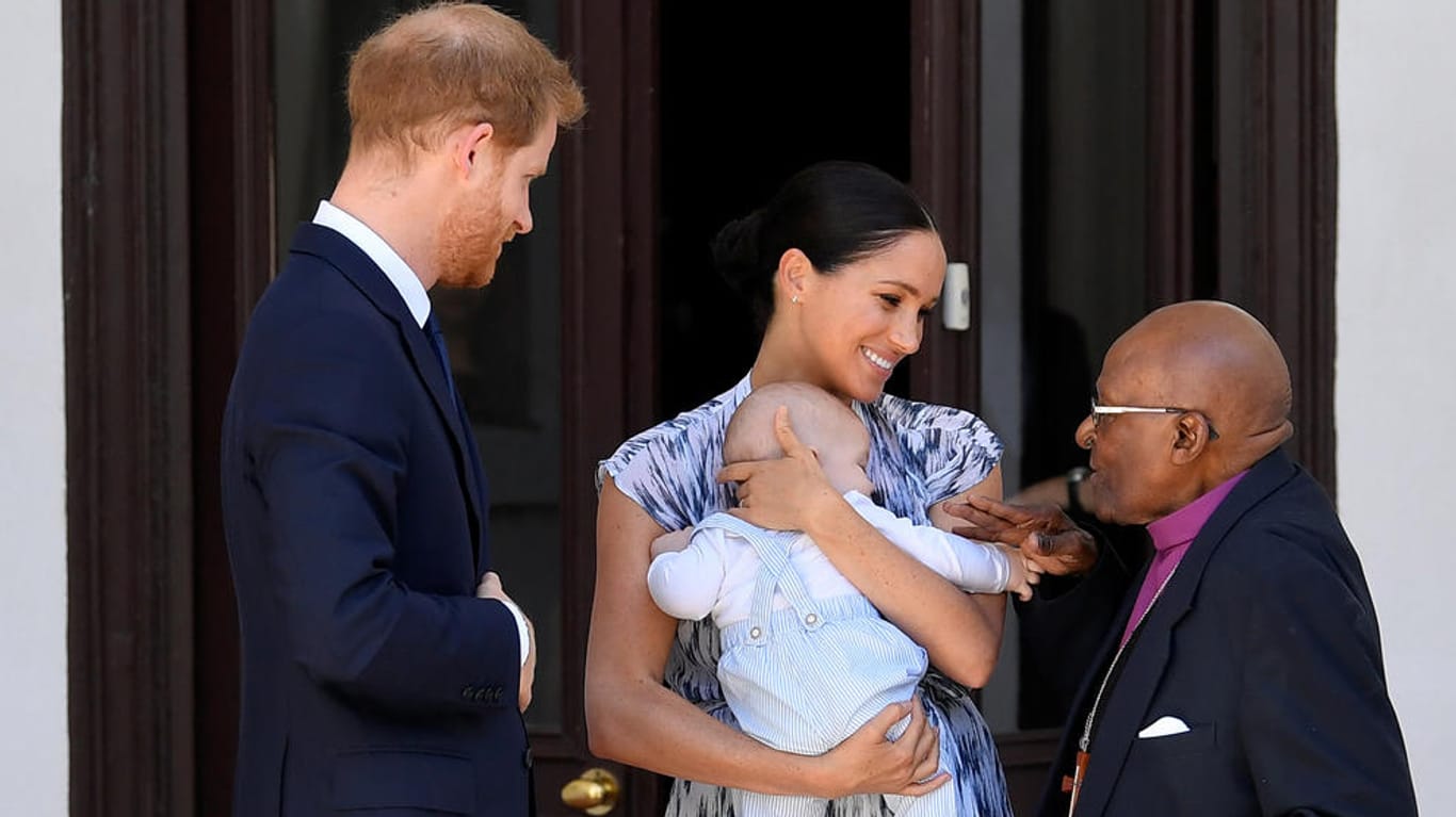 Prinz Harry, Herzogin Meghan und Archie: Sie trafen heute Desmond Tutu und seine Tochter.