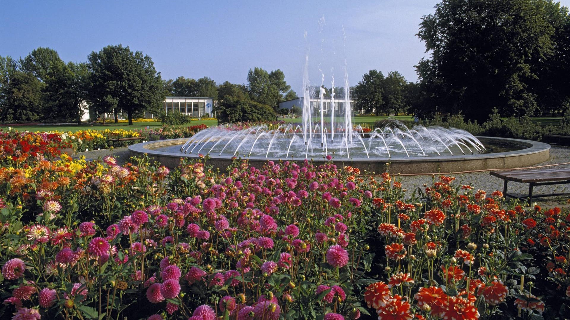 Parkanlage und Freizeitpark egapark in Erfurt: Eröffnet wurde er anlässlich der IGA und ist heute einer der größten Parks Deutschlands.