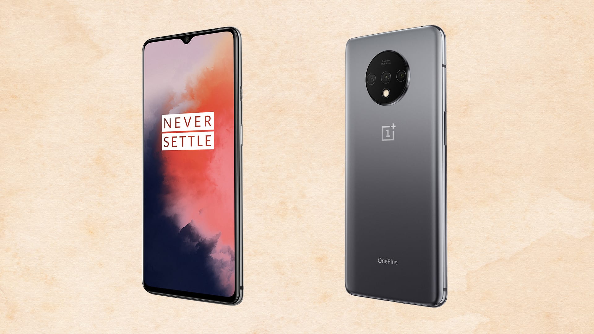 Das OnePlus 7T: Das Gerät kommt in zwei Farben, hier in Frosted Silver.