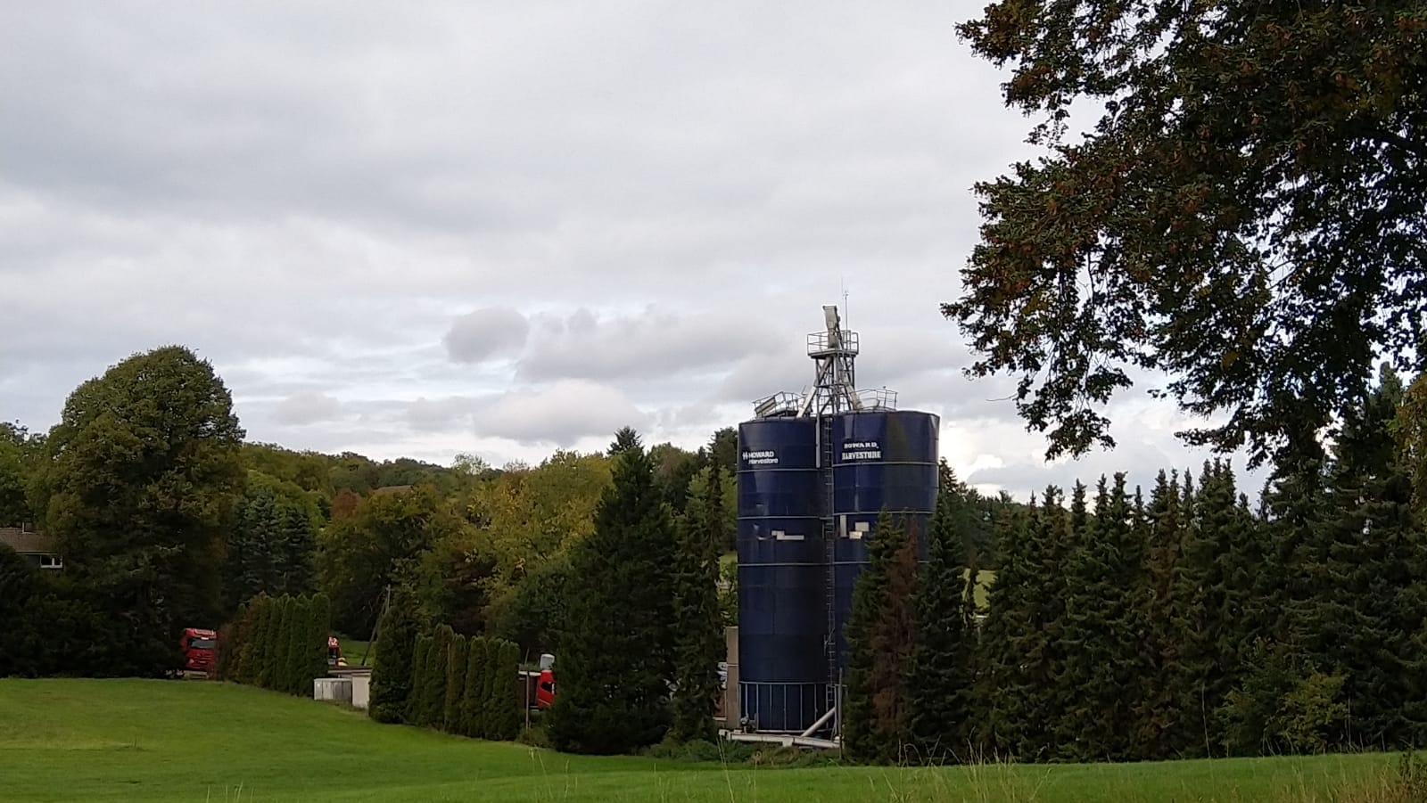 Eine Fabrik in Schwelm: Von hier aus ziehen üble Gerüche durch die angrenzenden Dörfer.