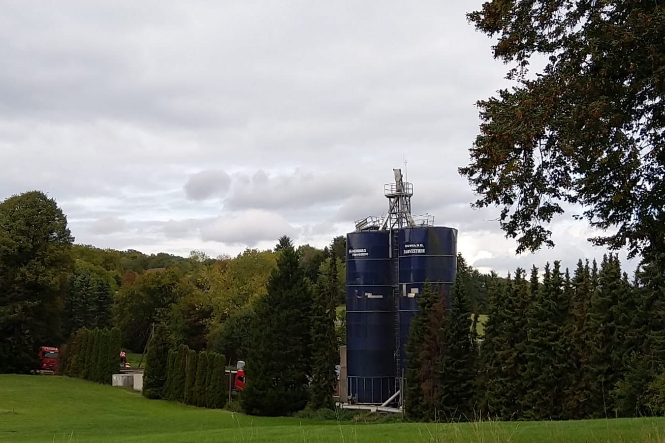 Eine Fabrik in Schwelm: Von hier aus ziehen üble Gerüche durch die angrenzenden Dörfer.