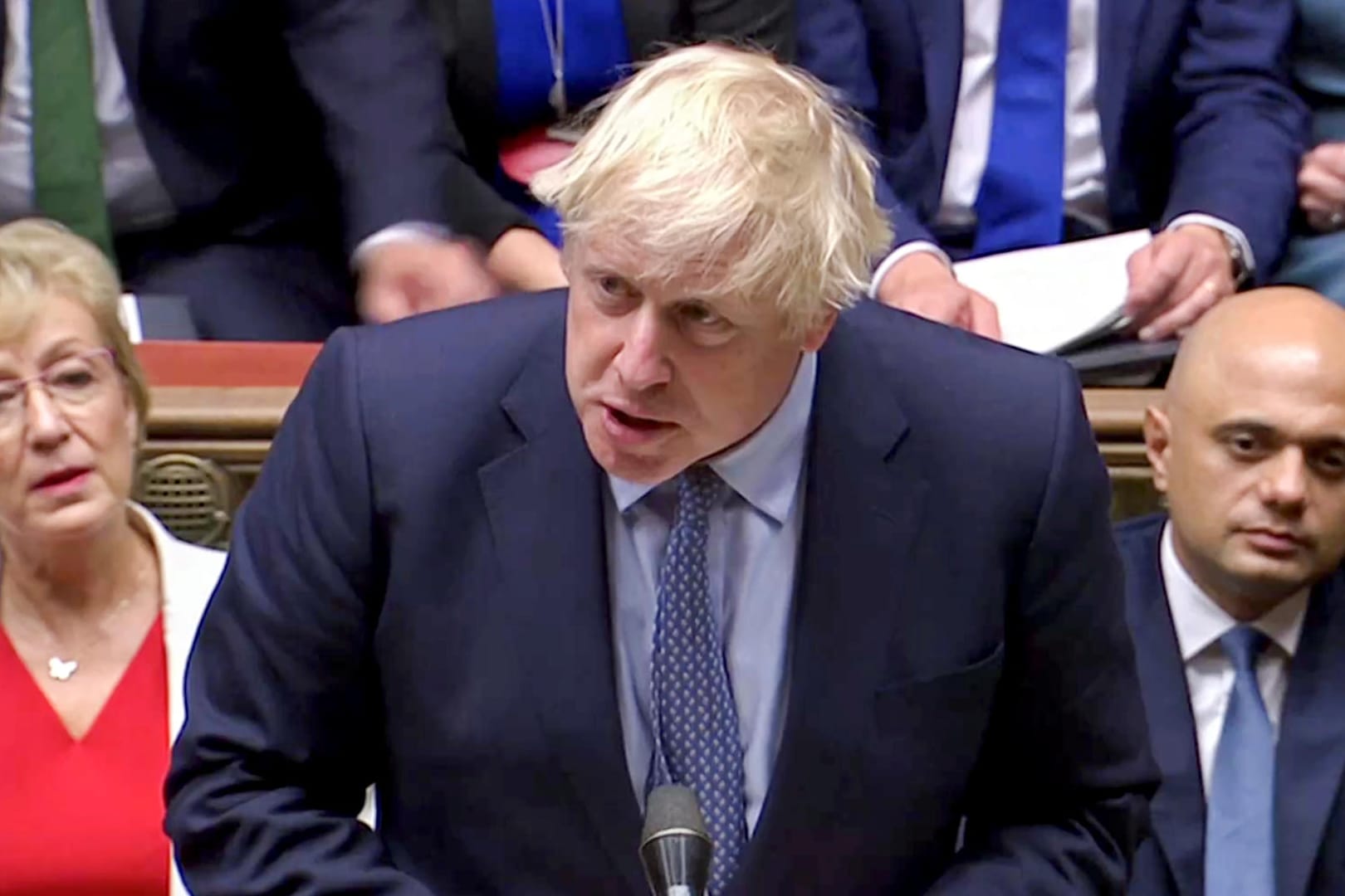 Premier Boris Johnson: Johnson sei "nicht geeignet für das Amt, das er innehat", sagte Labour-Chef Jeremy Corbyn im britischen Parlament.