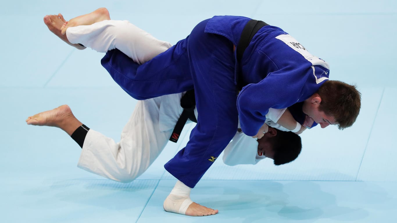 Jack Hatton (blau): Der Judoka galt in seiner Gewichtsklasse als aussichtsreichster US-Judoka.