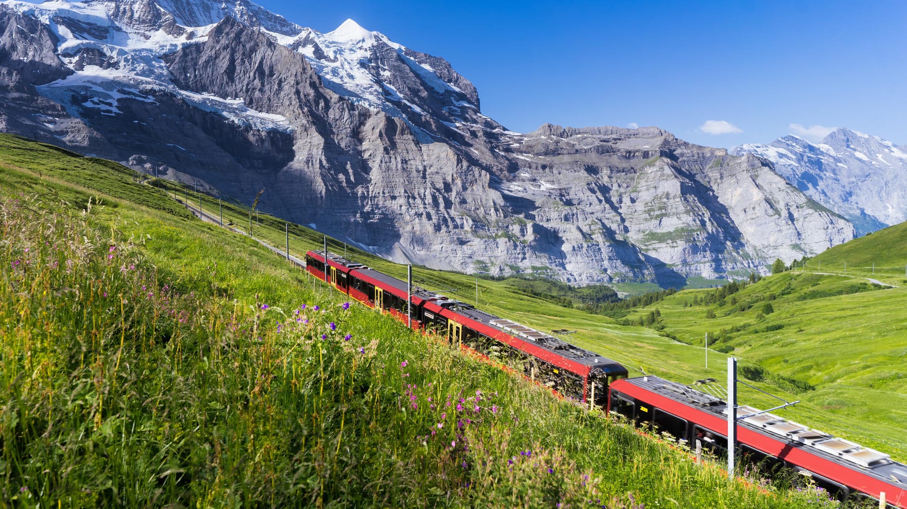 Die Schweizer Bahn als Vorbild für die deutsche? Die Bundesrepublik hat beim Schienenverkehr Nachholbedarf.