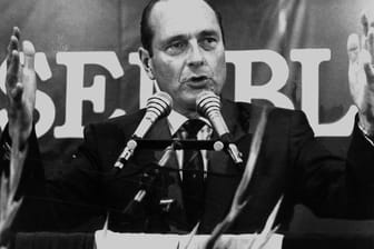 Der französische Premierminister Jacques Chirac im Jahr 1986: Der Politiker starb nun im Alter von 86 Jahren.
