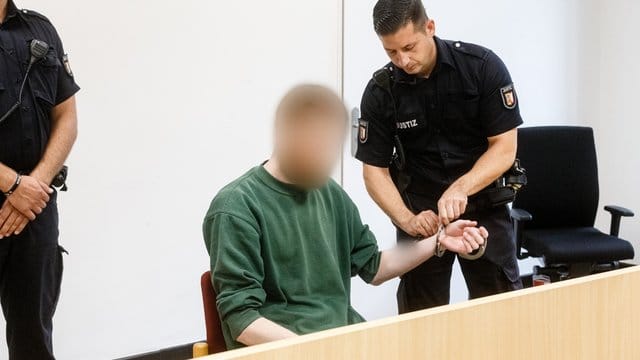 Ein 23-Jähriger muss neun Jahre in Haft.