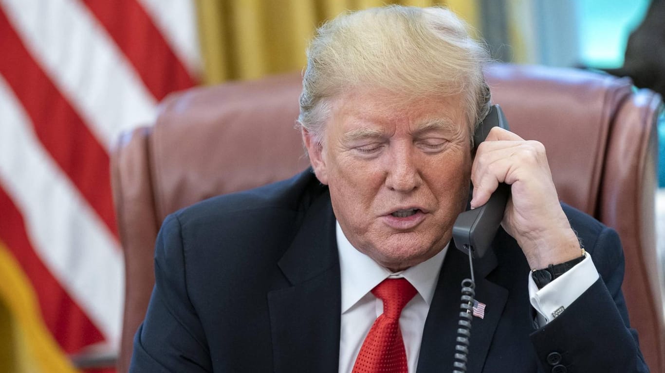 Donald Trump am Telefon: Wie werden die Telefonate des US-Präsidenten dokumentiert?