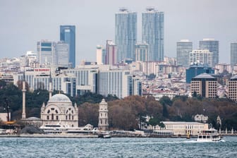 Skyline von Istanbul: Die Marmararegion und die Metropole Istanbul werden immer wieder von Erdstößen erschüttert.