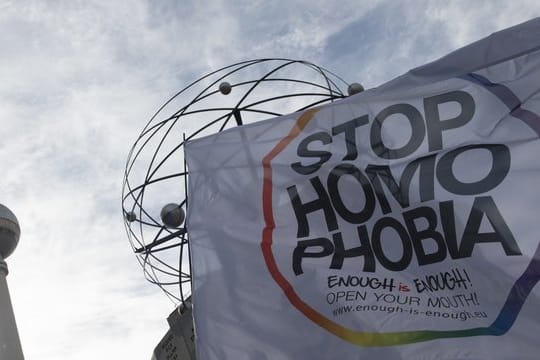 Das Innenministerium hat zuletzt deutlich mehr unter anderem homophobe Gewalttaten registriert.