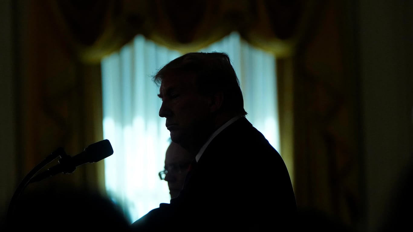 Donald Trump: Die Ukraine-Affäre könnte dem US-Präsidenten das Amt kosten.