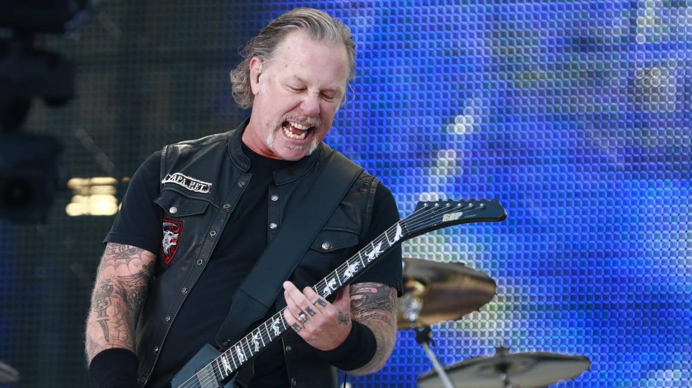 James Hetfield: Wegen seiner Suchterkrankung muss Metallica die geplante Tour absagen.