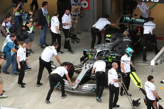 Das Mercedes-Team: Vier Mitarbeiter mussten gehen (Symbolbild).
