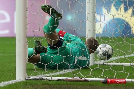 Blieb in Paderborn nicht ohne Gegentor: Bayern-Keeper Manuel Neuer.